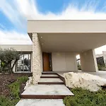 Lagoon 56 Deluxe Villa