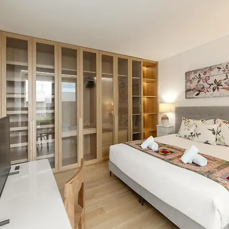 Lagoon 56 Deluxe Willa Óbidos