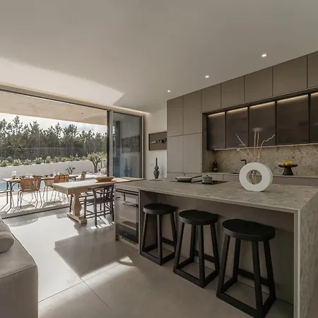 Willa Lagoon 56 Deluxe *