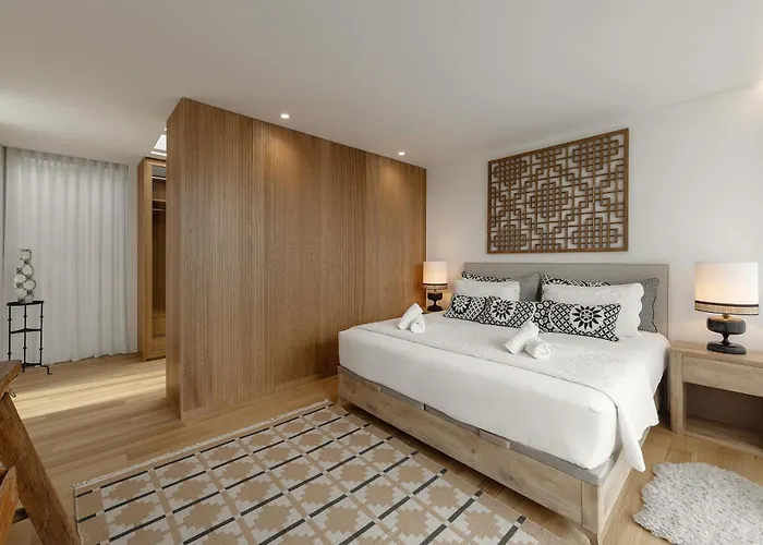 فيلة Lagoon 56 Deluxe *