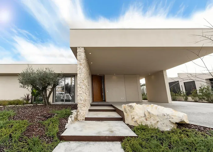 Lagoon 56 Deluxe فيلة